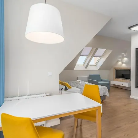 Bel Mare 420b By Renters