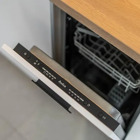 Bel Mare 420b By Renters *