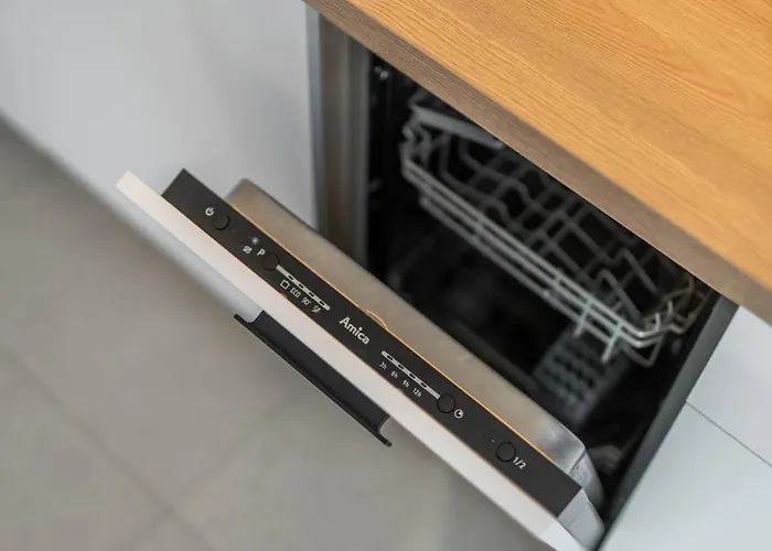 Bel Mare 420b By Renters *